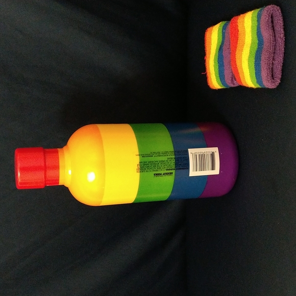 Limited Edition Absolut Vodka Colors Skin 1 Litre - Rainbow Pride Bottle Cover - Picture 4 of 6